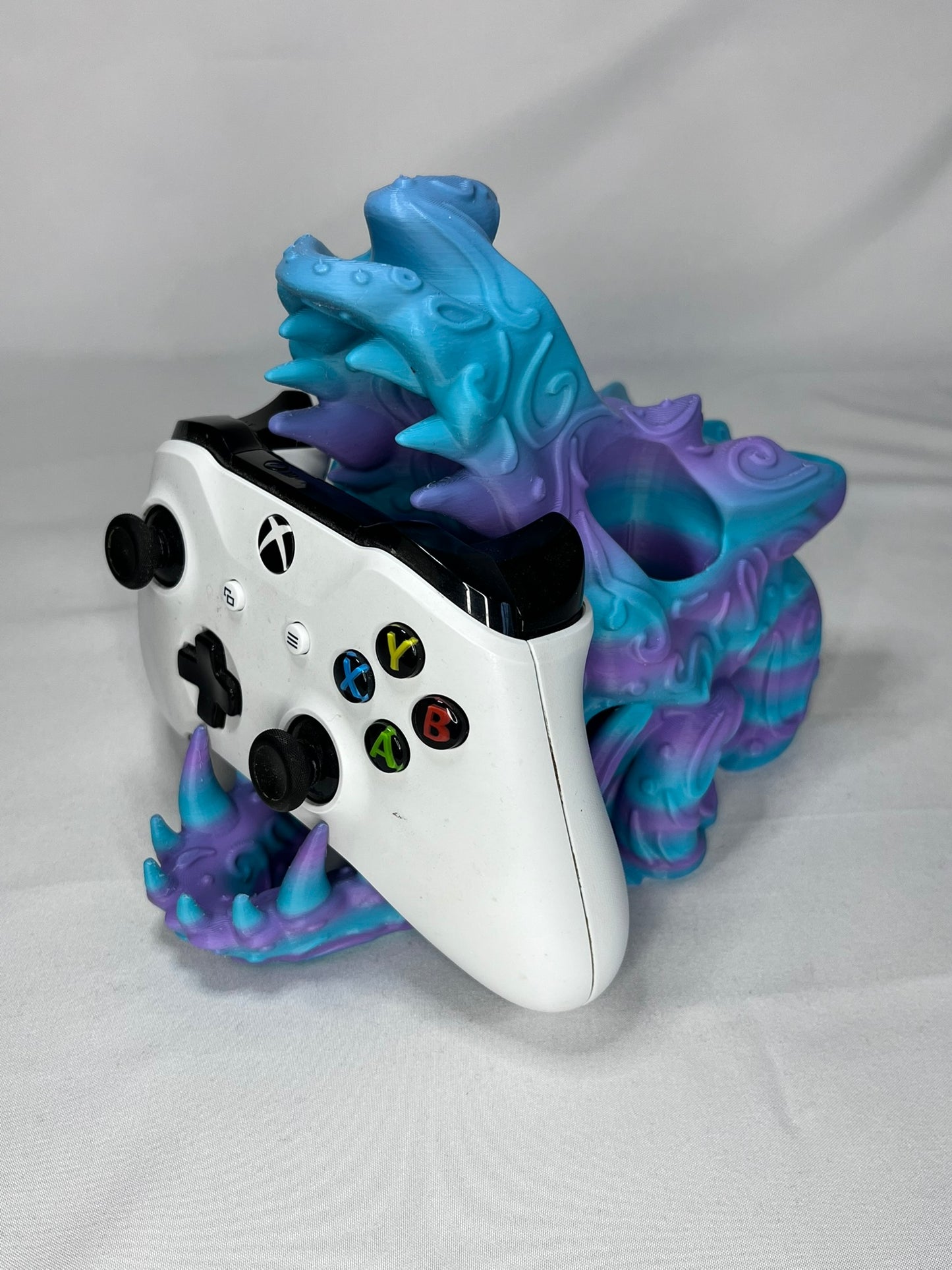 Decor Dragon Skull Dice Tower & Controller Holder